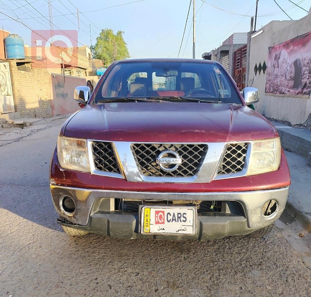 نیسان نەڤارا